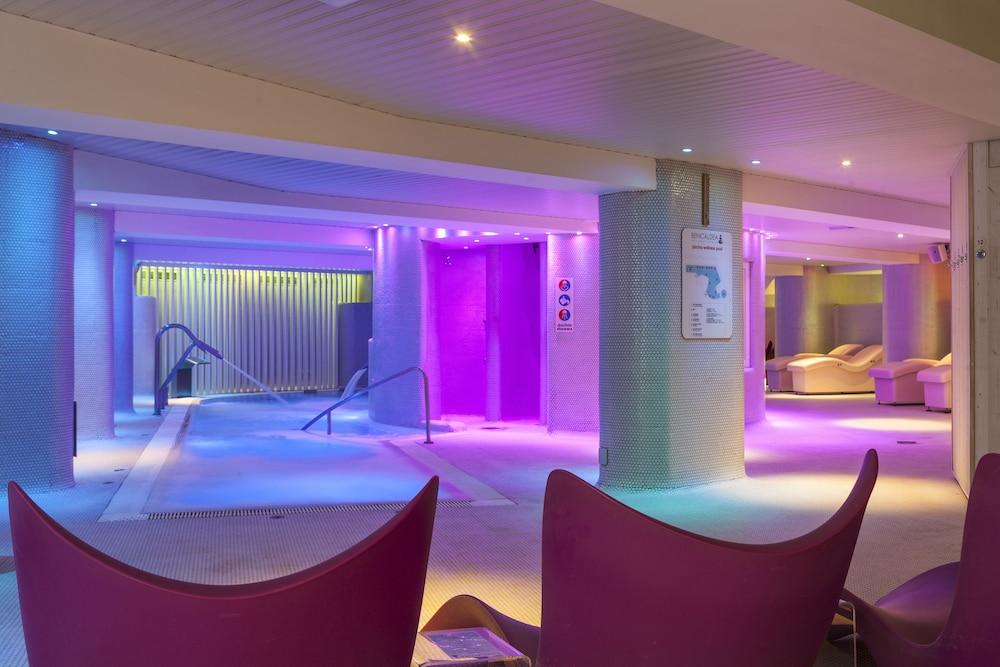 Ambassador Playa Ii Hotel