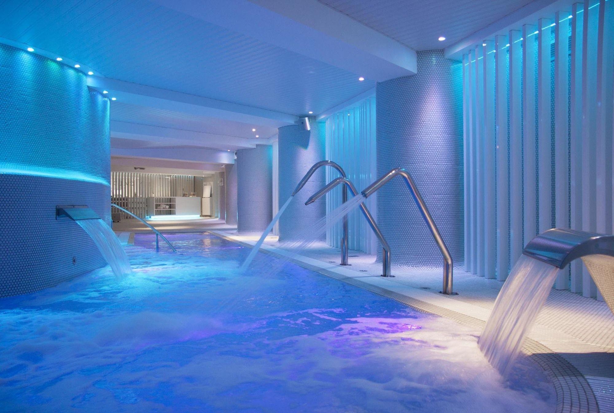 Ambassador Playa Ii Hotel 4*
